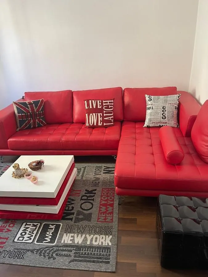 شقة تيرانا  في Amadeus 1 Apartament ألبانيا