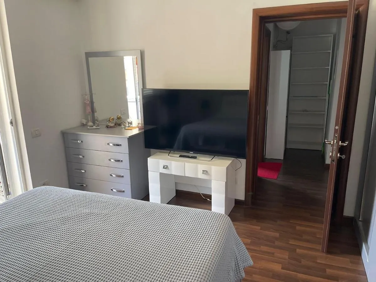 Amadeus 1 Apartament Apartment Tirana 0*,  Albania